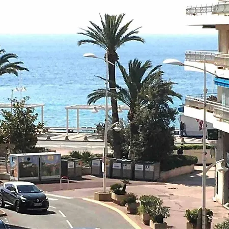Carre Or - Standing Hyper Centre 2 Min Saint-Raphael (Var)